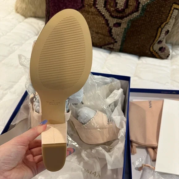 Stuart Weitzman Dancer Pearl Platform Sandal - Picture 4 of 9